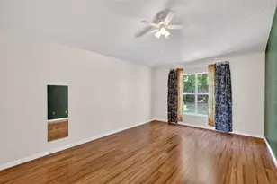 131 Madrona Dr, Eustis, FL 32726 - Photo 22