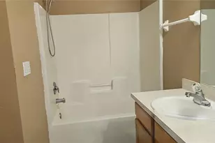 4030 Lake Bluff Dr, Mascotte, FL 34753 - Photo 8