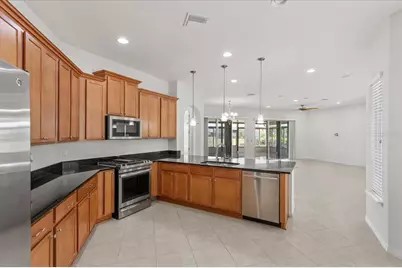 124 Balmy Coast Road, Groveland, FL 34736 - Photo 8