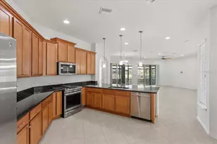 124 Balmy Coast Rd, Groveland, FL 34736 - Photo 8