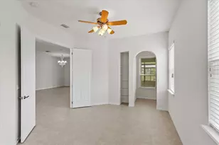 124 Balmy Coast Rd, Groveland, FL 34736 - Photo 18
