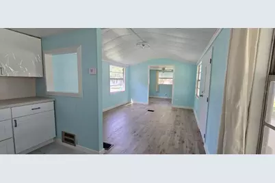 5609 Hancock Drive, Wildwood, FL 34785 - Photo 4