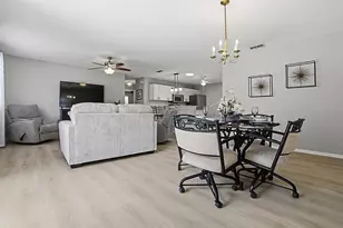 1685 Campos Dr, The Villages, FL 32162 - Photo 4