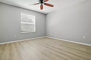 1685 Campos Dr, The Villages, FL 32162 - Photo 16