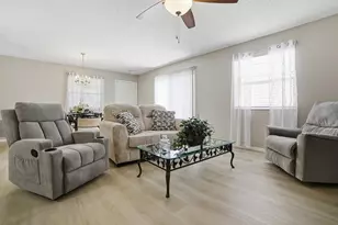 1685 Campos Dr, The Villages, FL 32162 - Photo 6