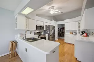 5825 Princess Caroline Pl, Leesburg, FL 34748 - Photo 12