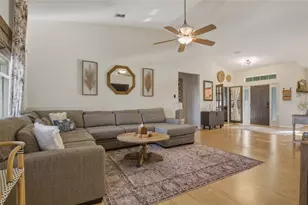 1852 Sanderling Dr, Clermont, FL 34711 - Photo 4