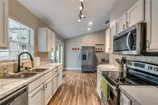 40140 Palm St, Lady Lake, FL 32159 - Photo 10