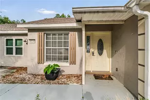 40140 Palm St, Lady Lake, FL 32159 - Photo 4