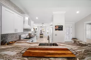 3189 Darien Way, The Villages, FL 32162 - Photo 22