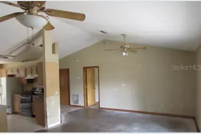 824 Berryhill Circle, Fruitland Park, FL 34731 - Photo 6