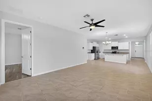 17386 Blazing Star Cir, Clermont, FL 34714 - Photo 6