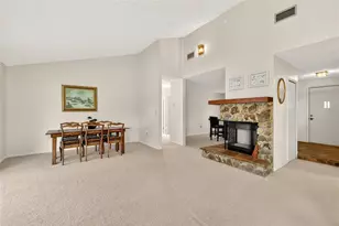 3001 Stratford Ln, Mount Dora, FL 32757 - Photo 10