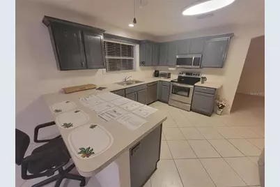 1033 Oak Forest Drive, The Villages, FL 32162 - Photo 4