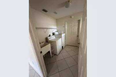 1033 Oak Forest Drive, The Villages, FL 32162 - Photo 30