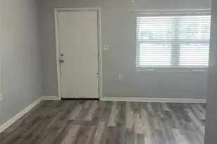 1401 E Alfred St, Tavares, FL 32778 - Photo 8