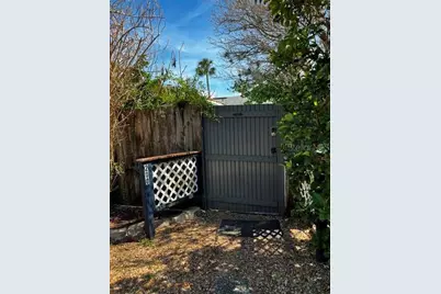 1403 E Alfred Street #200, Tavares, FL 32778 - Photo 1