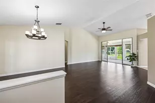 26234 Glen Eagle Dr, Leesburg, FL 34748 - Photo 2