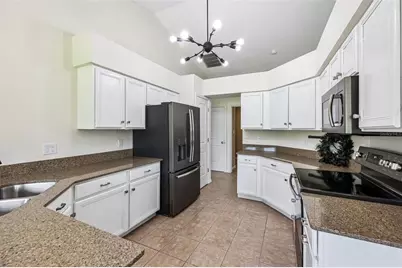 26234 Glen Eagle Drive, Leesburg, FL 34748 - Photo 4