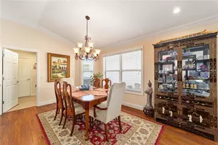 418 Flossmoor Ct, The Villages, FL 32162 - Photo 10