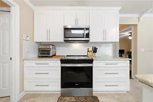 2622 Maywood, Eustis, FL 32726 - Photo 6