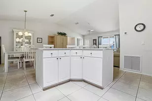 1202 Chaparral Dr, The Villages, FL 32159 - Photo 8