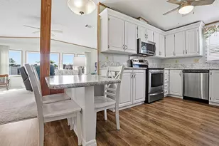 24814 Pine Hill, Leesburg, FL 34748 - Photo 12