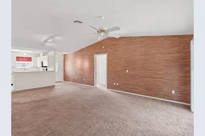 722 Camino Del Rey Drive, The Villages, FL 32159 - Photo 10