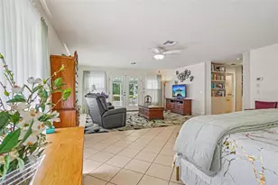 4546 Griffin View Dr, Lady Lake, FL 32159 - Photo 30