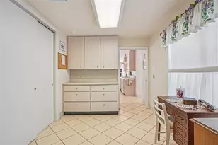 4546 Griffin View Dr, Lady Lake, FL 32159 - Photo 40
