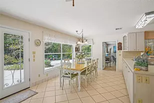 4546 Griffin View Dr, Lady Lake, FL 32159 - Photo 24