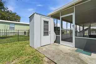 30107 Green Bay Dr, Tavares, FL 32778 - Photo 26