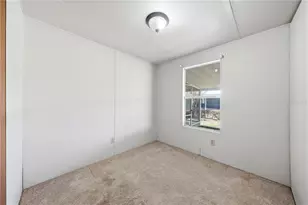 30107 Green Bay Dr, Tavares, FL 32778 - Photo 14