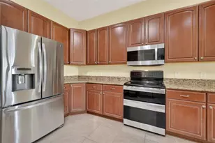 10131 Lake Miona Way, Oxford, FL 34484 - Photo 20