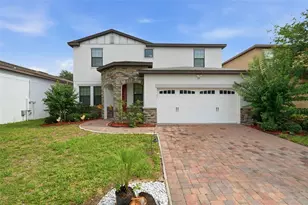 9243 Chandler Dr, Groveland, FL 34736 - Photo 2