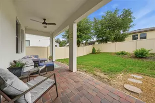 9243 Chandler Dr, Groveland, FL 34736 - Photo 56