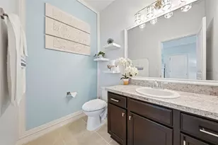 9243 Chandler Dr, Groveland, FL 34736 - Photo 10