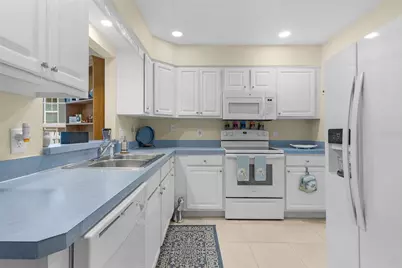 1622 Laurel Way, Tavares, FL 32778 - Photo 8