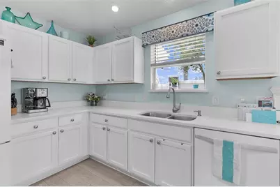 401 Calhoun Court, The Villages, FL 32162 - Photo 18