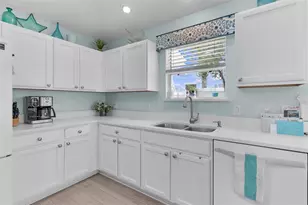 401 Calhoun Ct, The Villages, FL 32162 - Photo 18