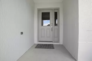 7247 Remi Pl, The Villages, FL 34762 - Photo 2