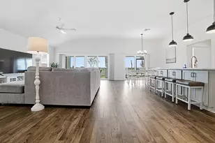 7247 Remi Pl, The Villages, FL 34762 - Photo 4