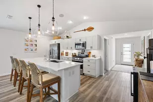 8005 Joedy Carter Path, The Villages, FL 34762 - Photo 8