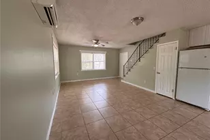 538 Orange St, Mascotte, FL 34753 - Photo 8