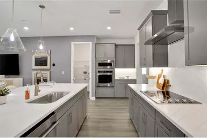 17558 Valleywood Parkway, Land O Lakes, FL 34638 - Photo 18