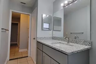 784 E Anderson Rd, Groveland, FL 34736 - Photo 14