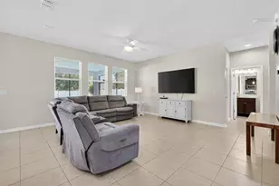 3262 Plumlee Ct, Grand Island, FL 32735 - Photo 8
