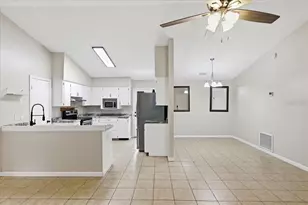 43 Lake Jackson Dr, Mascotte, FL 34753 - Photo 8