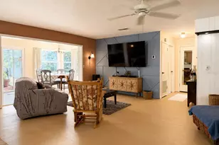 1724 SE 164th Cir, Ocklawaha, FL 32179 - Photo 8