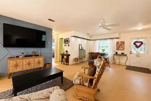 1724 SE 164th Cir, Ocklawaha, FL 32179 - Photo 10
